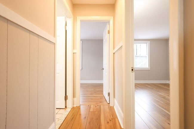 Building Photo - 31 Graham St