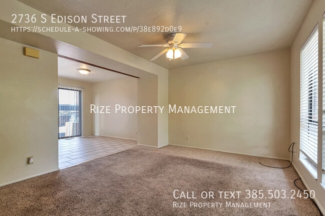 Building Photo - 2736 S Edison St