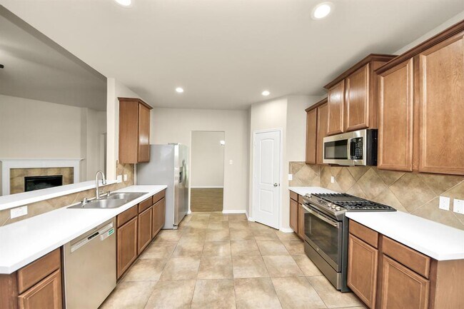 Building Photo - 18611 Tanglerose Ct