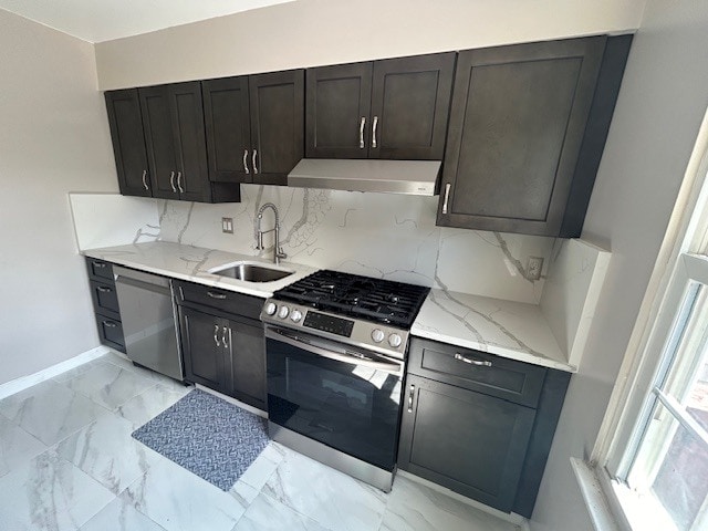 Building Photo - 1008 Travis Ln