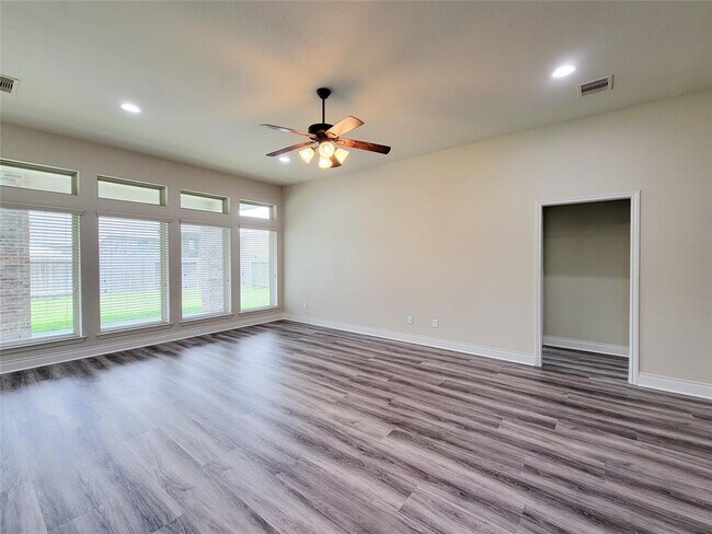 Building Photo - 1314 Watercrest Park Ln