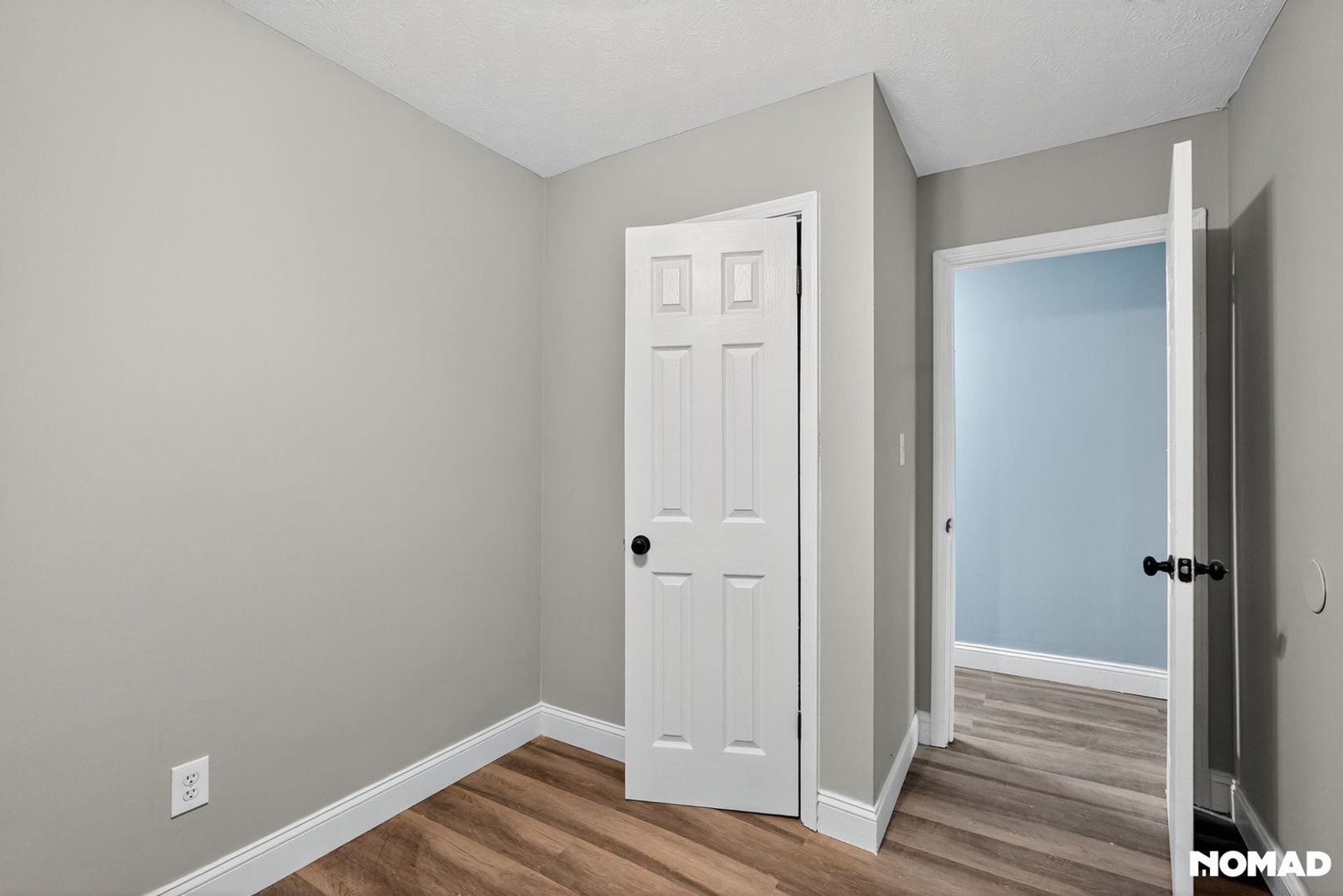 Building Photo - 5952 Stonewall Dr