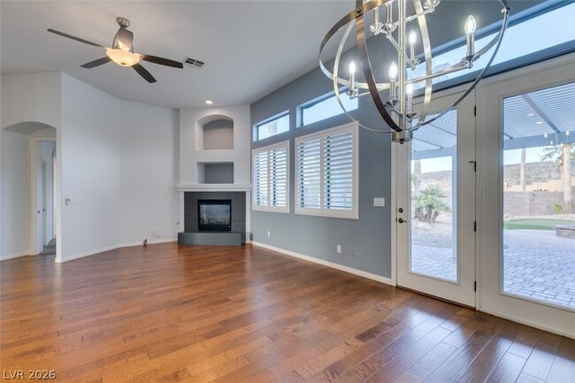 Building Photo - 2042 Poetry Ave