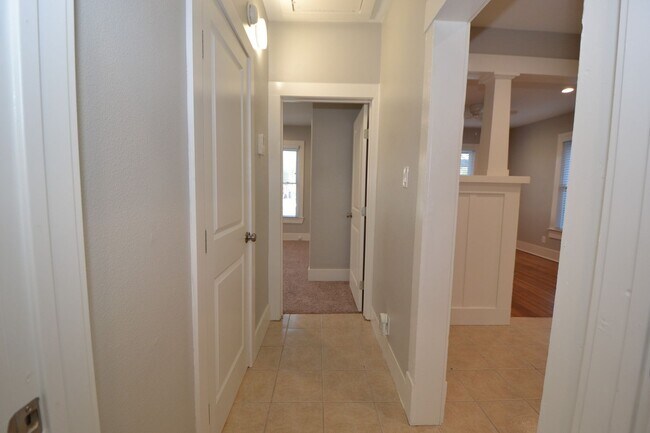 Building Photo - 7602 Blessing Ave