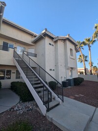 Building Photo - CENTRALLY LOCATED CONDO