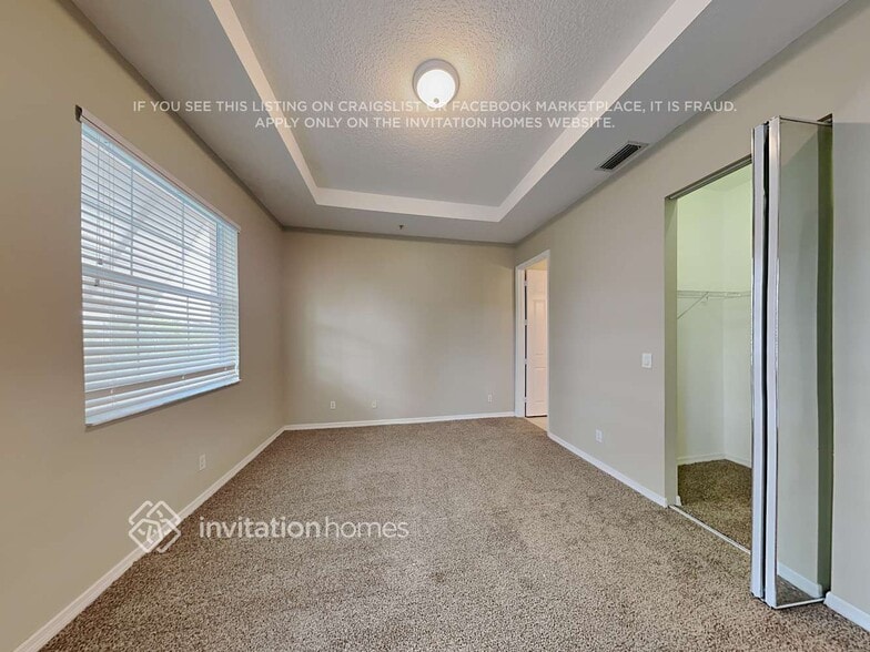 Building Photo - 1529 Cades Bay Ave