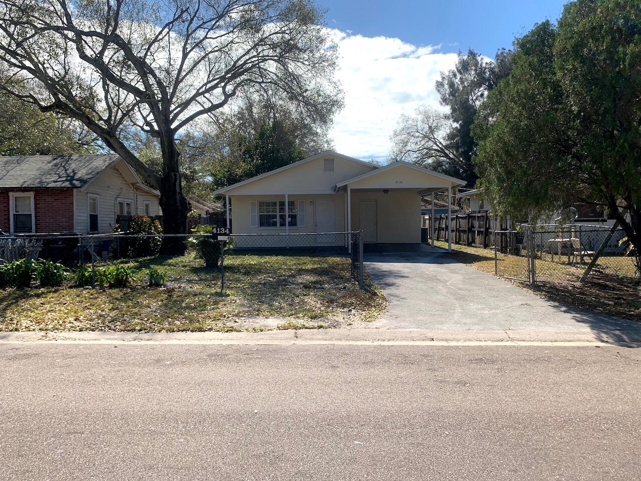 Building Photo - 4134 12th Ave S