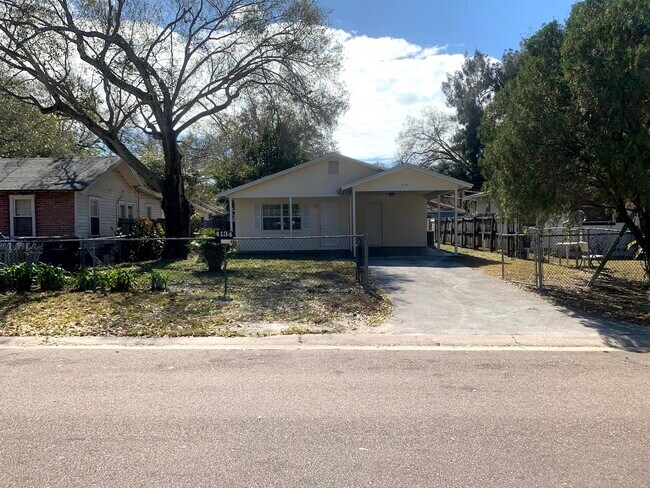 Building Photo - 4134 12th Ave S