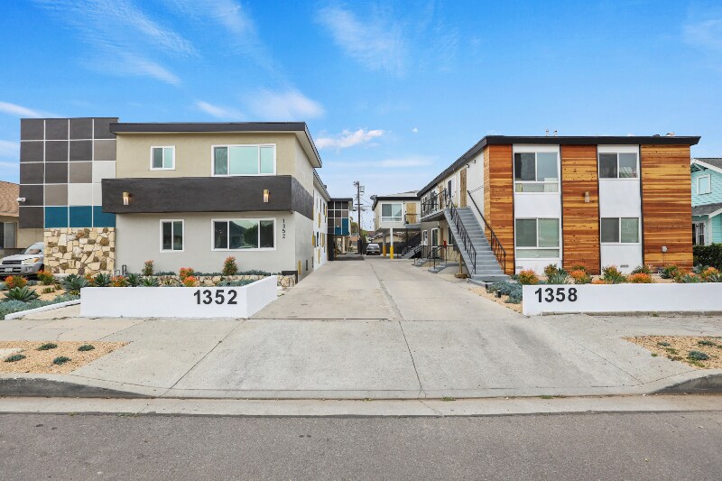 Building Photo - 1358 W 36th St