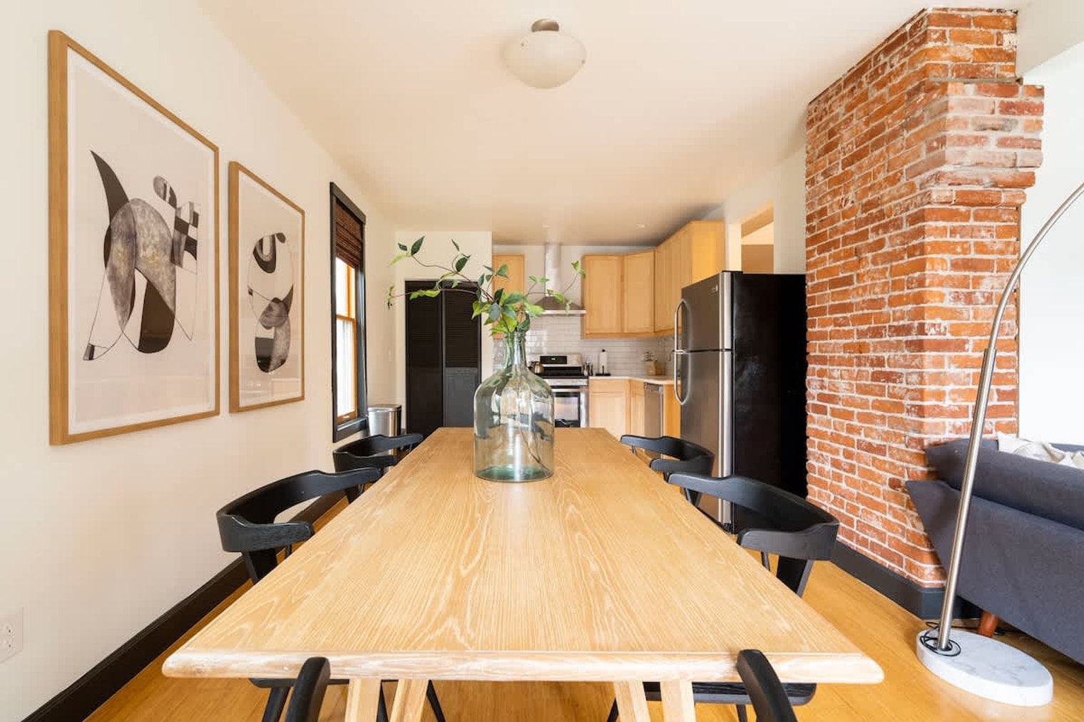 Building Photo - 2319 NW Raleigh St