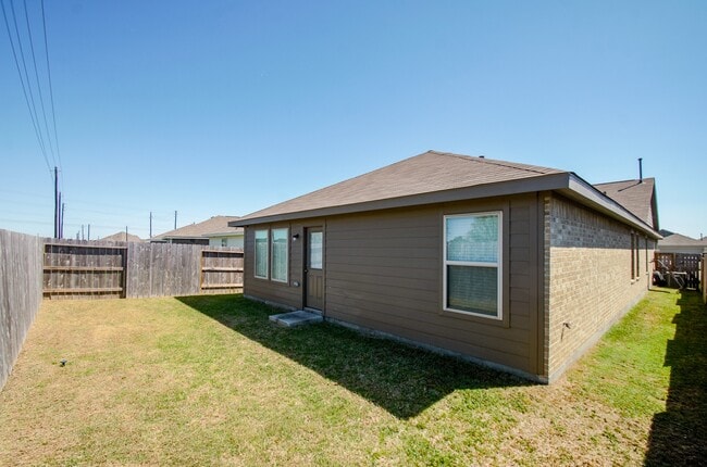 Building Photo - 4355 Palmetto Grv Ln