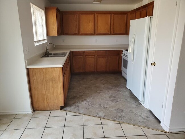 Building Photo - 7209 Ritchie Dr