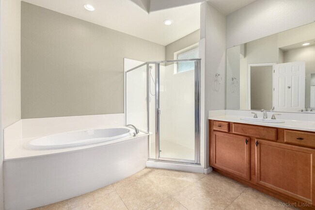 Building Photo - 2430 N 142nd Dr