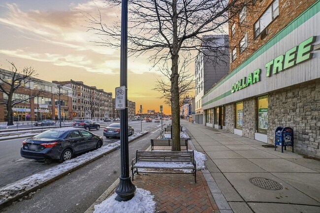 Building Photo - 1035 Commonwealth Ave