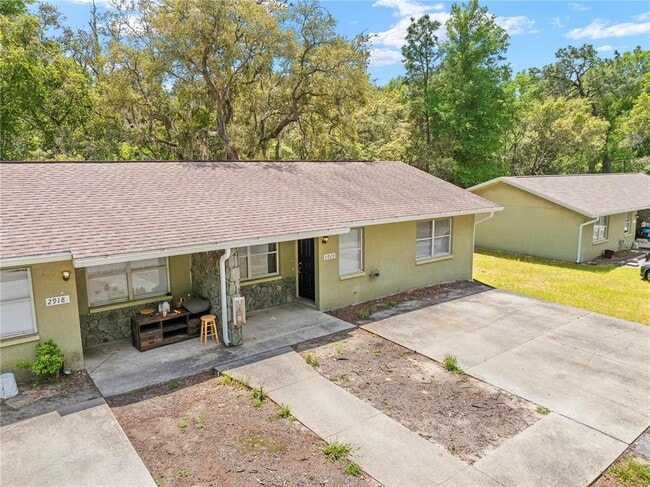 Building Photo - 2910 S Coleman Ave