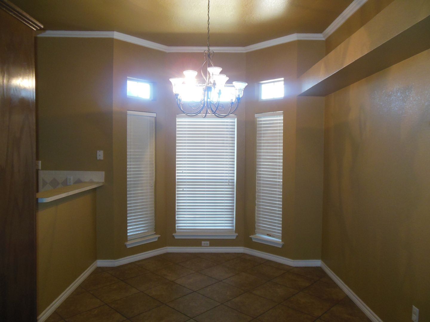 Building Photo - 4106 Fawn Dr