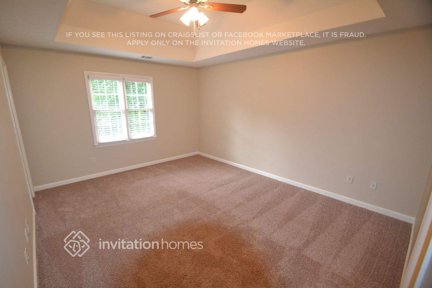Building Photo - 3375 Dogwood Dr