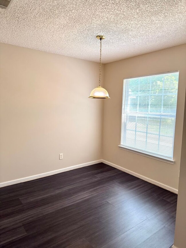 Building Photo - 109 Sapelo Dr