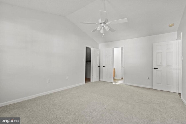 Building Photo - 2230 Community Dr