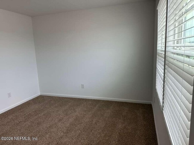 Building Photo - 190 Ardila Cir