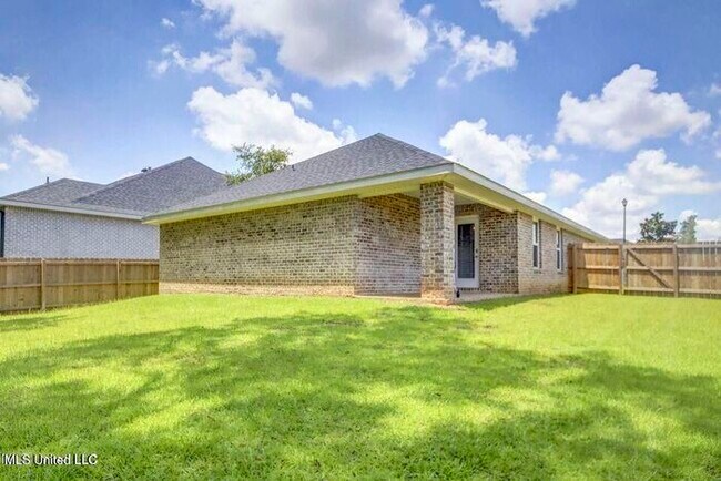 Building Photo - 14034 Old Mossy Trl