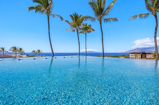 Building Photo - 3-bedroom, 2.5-bath unit | Kai Malu