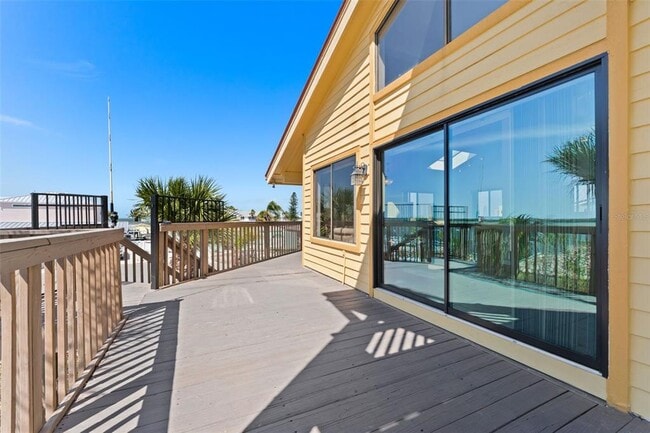 Building Photo - 13514 Garris Dr