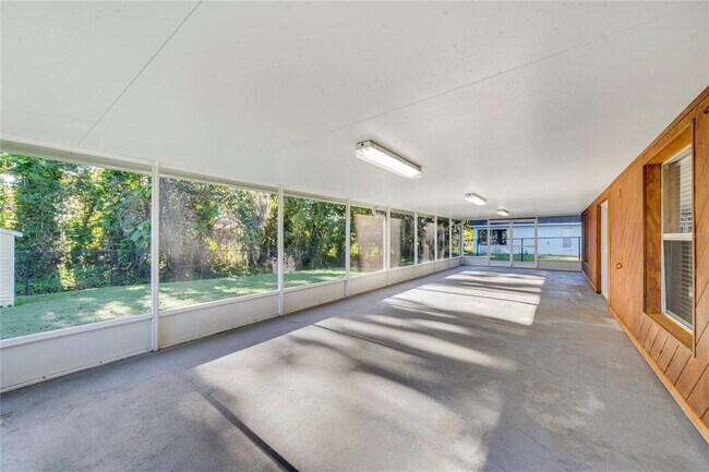 Building Photo - 14048 St Leo Ct