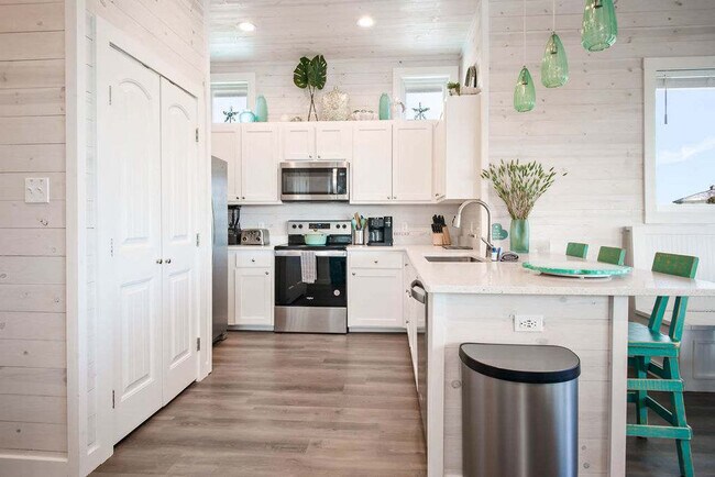 Building Photo - 5497 TX-361