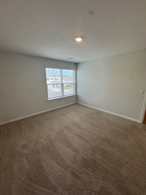 Building Photo - 204 Wild Strawberry Ln