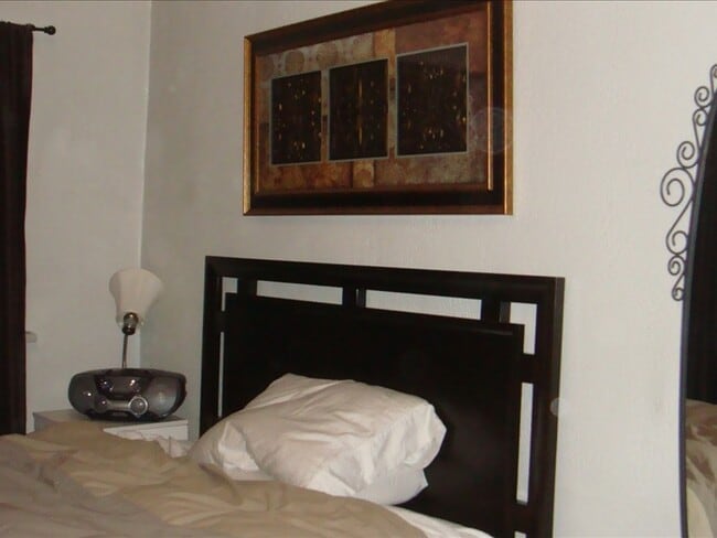 Building Photo - 243 S 800 E