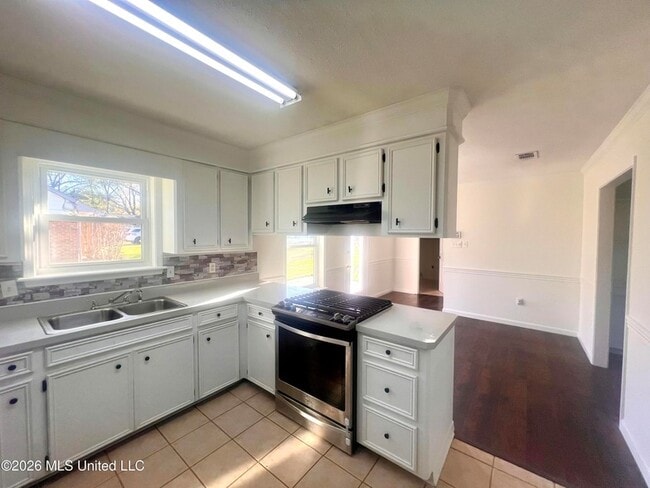 Building Photo - 405 Beaver Creek Dr