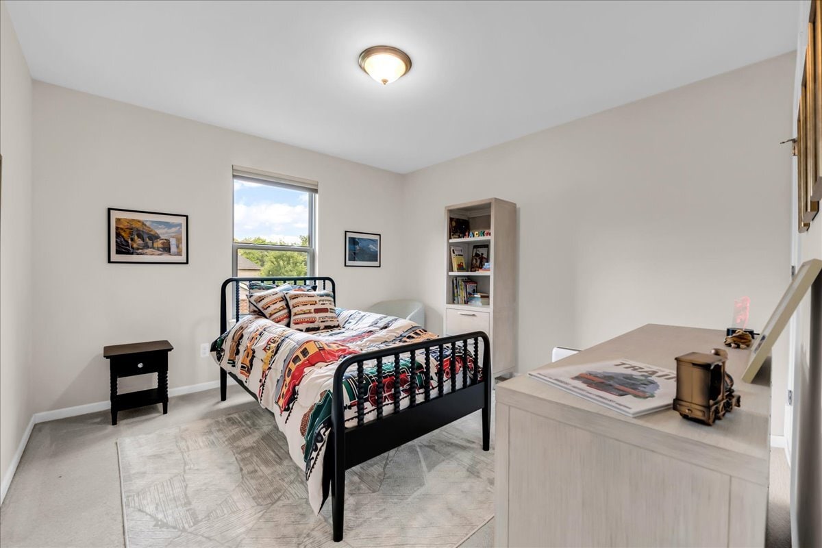 Building Photo - 41761 Steinbeck Gln