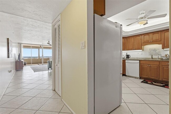 Building Photo - 17920 Gulf Blvd
