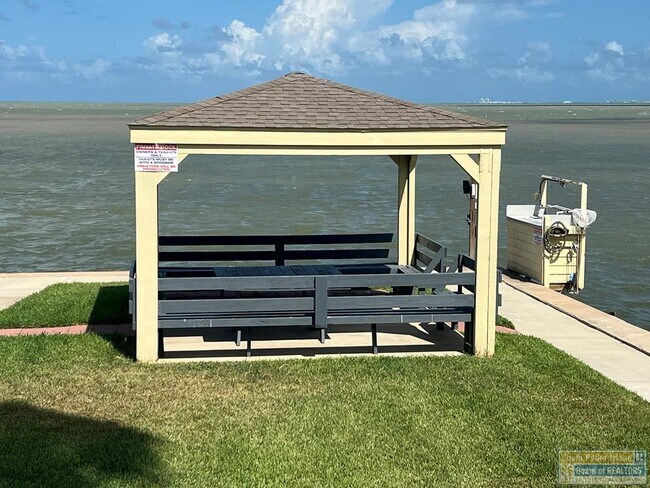 Building Photo - 77 Santa Isabel Blvd