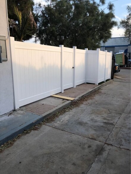 Building Photo - 4201 Verdant St