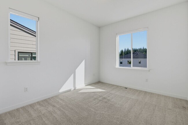 Building Photo - 20315 152nd St Ct E