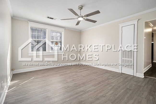 Building Photo - 1638 Mercer Ave