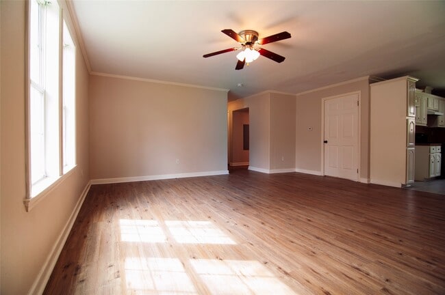 Building Photo - 14203 E Ravine Run