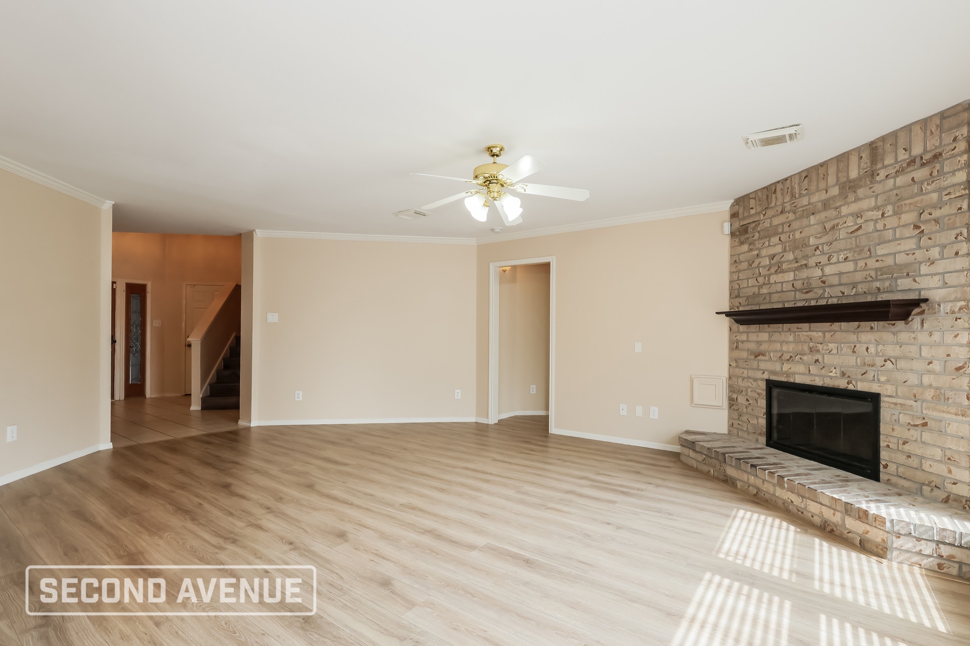 Building Photo - 21930 Golden Cedar Dr