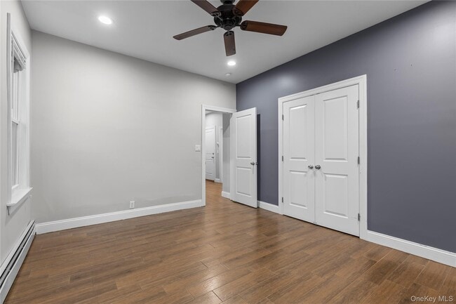 Building Photo - 148 W Walnut St