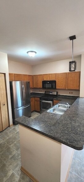 Building Photo - 1316 Kettleson Dr