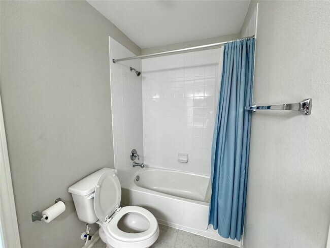 Building Photo - 24331 Bludana Ln
