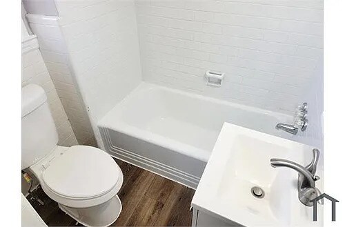 Building Photo - 3 bedroom rehabbed home