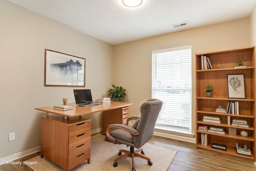 Building Photo - 5515 Scenic Brook Ln