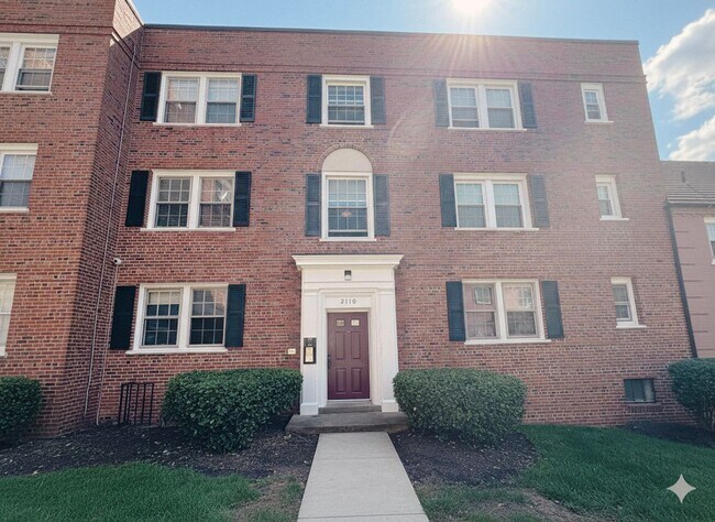 Primary Photo - Furnished 1-Bedroom Condo in Fairfax Villa...