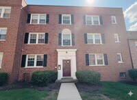 Building Photo - Furnished 1-Bedroom Condo in Fairfax Villa...