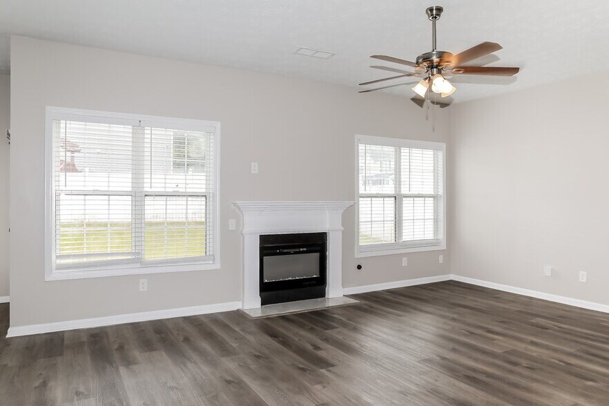 Building Photo - 652 Adams Landing Ct