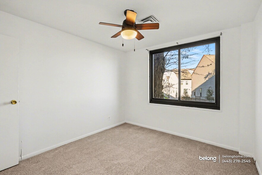 Building Photo - 3450 Toledo Ter