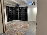 Building Photo - 314 Brown St